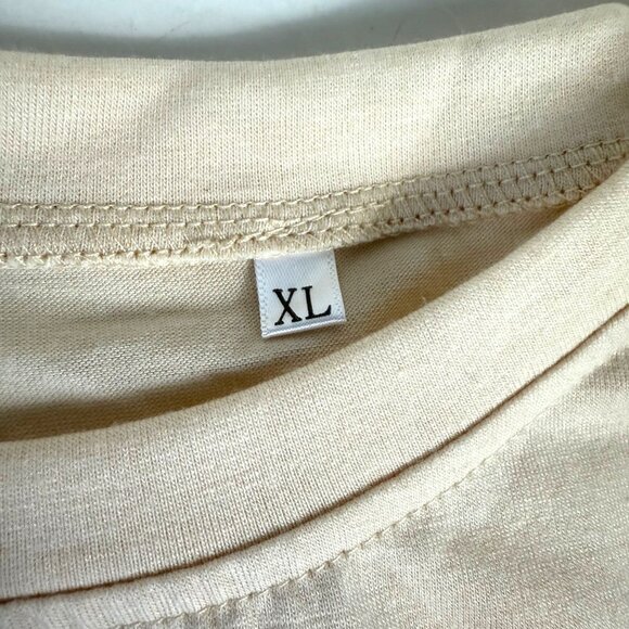 Aunt Tshirt Womens XL Cream 70s Style In My Auntie Era Short Sleeve Crew Neck - Picture 5 of 8